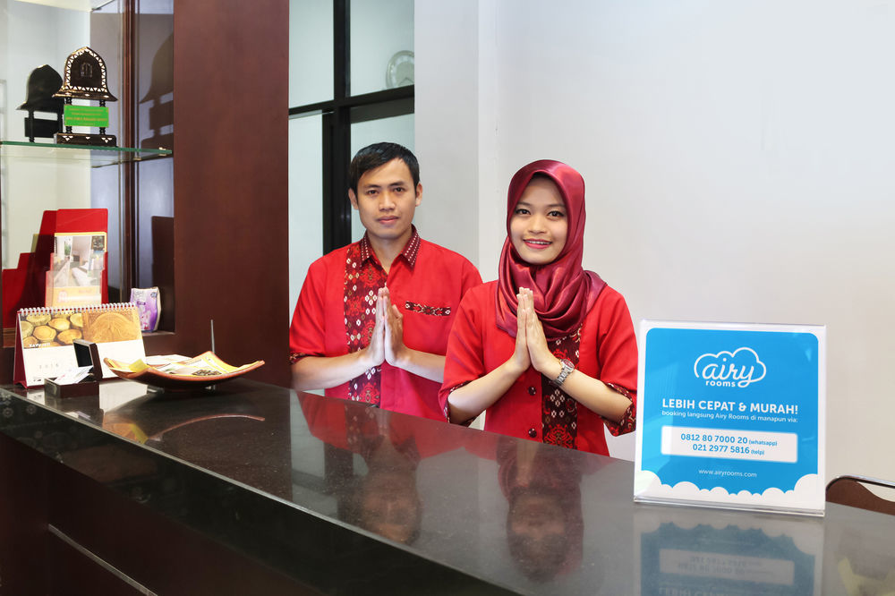 Maktal Hotel Mataram Buitenkant foto