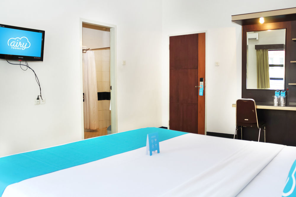 Maktal Hotel Mataram Buitenkant foto