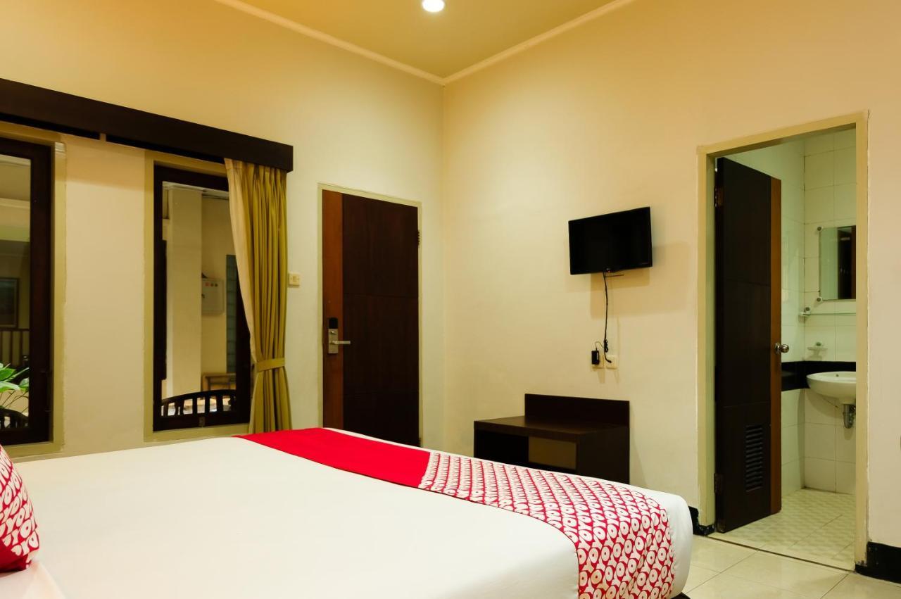 Maktal Hotel Mataram Buitenkant foto